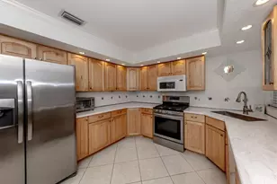 561 Clubside Cir, Venice, FL 34293 - Photo 22