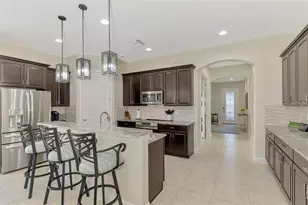 10415 Medjool Dr, Venice, FL 34293 - Photo 16