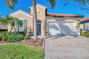 23692 Waverly Cir, Venice, FL 34293 - Photo 8