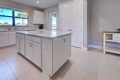 13716 Vadini Street, Venice, FL 34293 - Photo 18