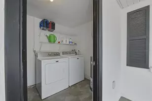 588 Circlewood Dr, Venice, FL 34293 - Photo 38