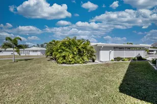 588 Circlewood Dr, Venice, FL 34293 - Photo 46
