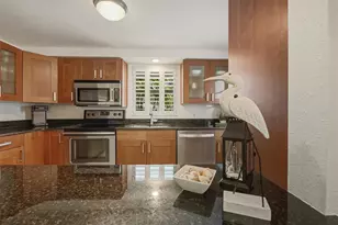 588 Circlewood Dr, Venice, FL 34293 - Photo 14