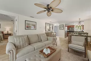 588 Circlewood Dr, Venice, FL 34293 - Photo 18