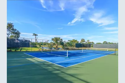 863 Macaw Circle, Venice, FL 34285 - Photo 40