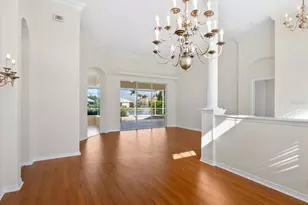 863 Macaw Cir, Venice, FL 34285 - Photo 4