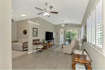 1716 Fountain View Circle, Venice, FL 34292 - Photo 10