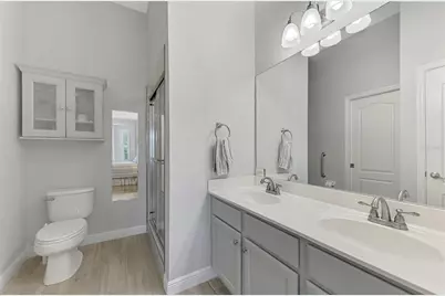 1716 Fountain View Circle, Venice, FL 34292 - Photo 34