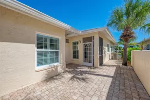 1716 Fountain View Cir, Venice, FL 34292 - Photo 6