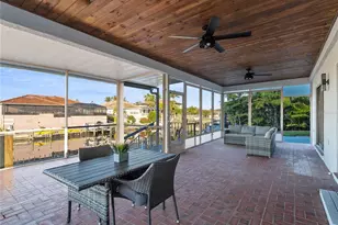 318 Oakwood Cir, Englewood, FL 34223 - Photo 60