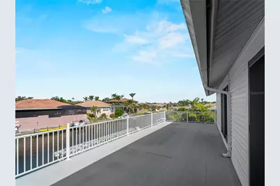 318 Oakwood Circle, Englewood, FL 34223 - Photo 46