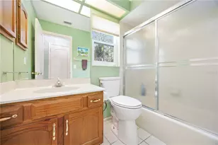 426 Pendleton Dr, Venice, FL 34292 - Photo 24