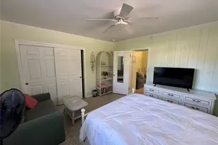 104 Base Ave W, Venice, FL 34285 - Photo 8