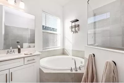 17380 Jadestone Court, Venice, FL 34293 - Photo 34