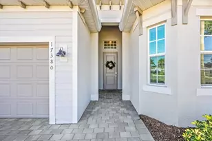 17380 Jadestone Ct, Venice, FL 34293 - Photo 2