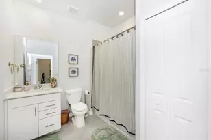 17770 Boracay Ct, Venice, FL 34293 - Photo 38