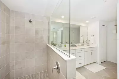 17700 Boracay Court #102, Venice, FL 34293 - Photo 32