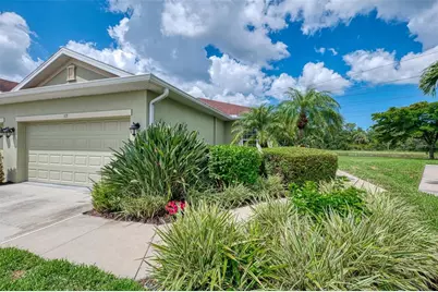 371 Capulet Drive, Venice, FL 34292 - Photo 8