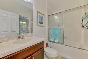 371 Capulet Dr, Venice, FL 34292 - Photo 36