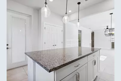 13467 Nobilio Street, Venice, FL 34293 - Photo 12