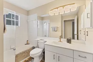 803 Montrose Dr, Venice, FL 34293 - Photo 24