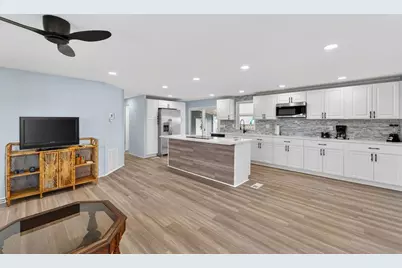 190 Pago Pago Lane, Englewood, FL 34223 - Photo 8