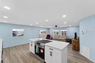 190 Pago Pago Ln, Englewood, FL 34223 - Photo 6