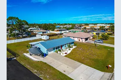 530 S Broadway, Englewood, FL 34223 - Photo 2