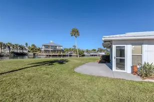 611 Fair Winds Dr, Nokomis, FL 34275 - Photo 32