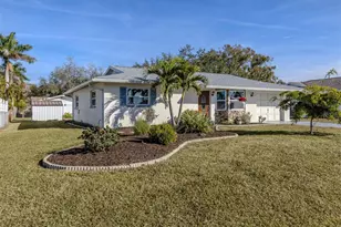 1316 Poplar Ave, Venice, FL 34285 - Photo 2