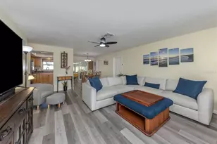 1316 Poplar Ave, Venice, FL 34285 - Photo 6