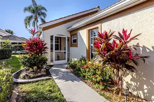 1362 Capri Isles Blvd, Venice, FL 34292 - Photo 2