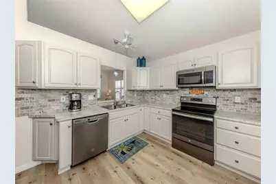 1362 Capri Isles Boulevard #57, Venice, FL 34292 - Photo 12