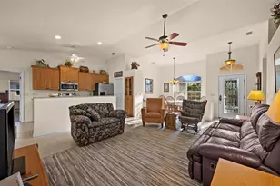 4001 Tarpon Rd, Venice, FL 34293 - Photo 12