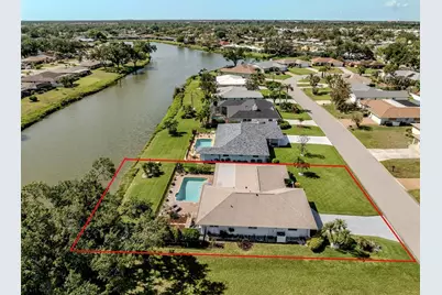 1232 Pine Needle Road, Venice, FL 34285 - Photo 4