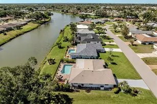 1232 Pine Needle Rd, Venice, FL 34285 - Photo 44