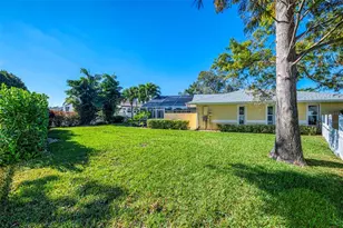 1240 Paradise Way, Venice, FL 34285 - Photo 38