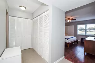 427 Cerromar Ln, Venice, FL 34293 - Photo 14