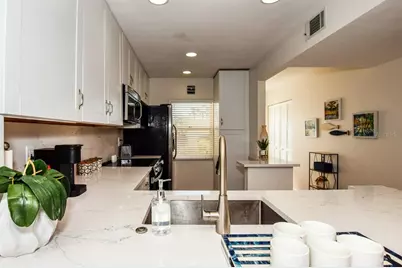 427 Cerromar Lane #356, Venice, FL 34293 - Photo 6