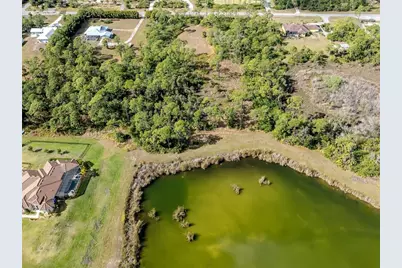 9008 Falcon Court, Venice, FL 34293 - Photo 12