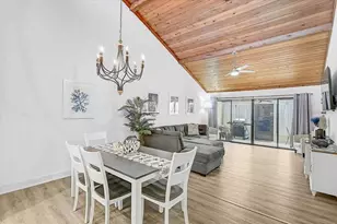 7623 4th Ave W, Bradenton, FL 34209 - Photo 2