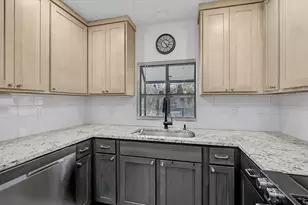 7623 4th Ave W, Bradenton, FL 34209 - Photo 8