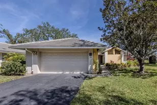 268 Southampton Dr, Venice, FL 34293 - Photo 1