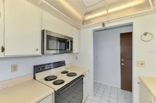 232 St Augustine Ave, Venice, FL 34285 - Photo 10