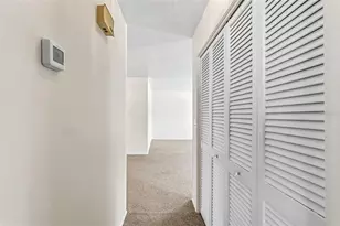 6711 Roxbury Dr, Sarasota, FL 34231 - Photo 18