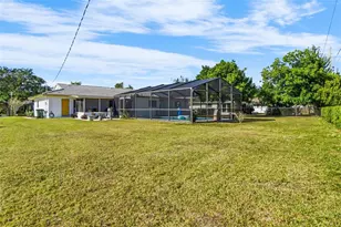 6711 Roxbury Dr, Sarasota, FL 34231 - Photo 46