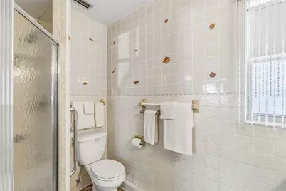 6711 Roxbury Drive, Sarasota, FL 34231 - Photo 22