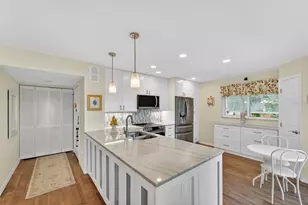 418 Cerromar Ct, Venice, FL 34293 - Photo 10