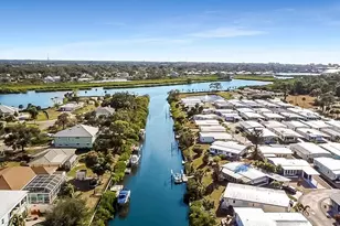 17 Lafitte Dr, Nokomis, FL 34275 - Photo 10