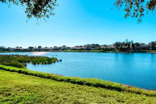 11127 Campazzo Dr, Venice, FL 34292 - Photo 10